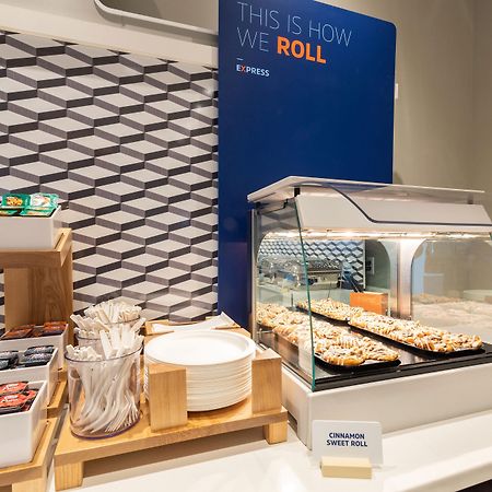 Holiday Inn Express & Suites Fond Du Lac By Ihg Eksteriør bilde